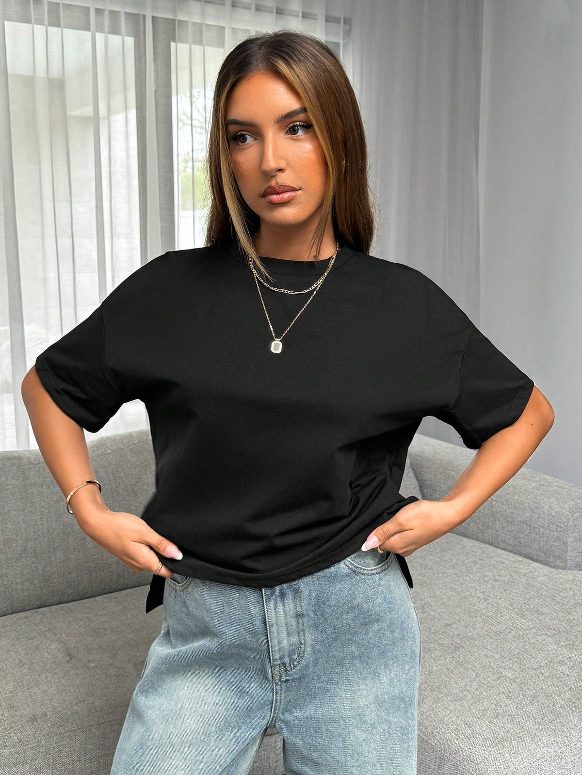 Siren Gaze Women Simple Basic Short Front Long Back T-Shirt Black Summer Casual