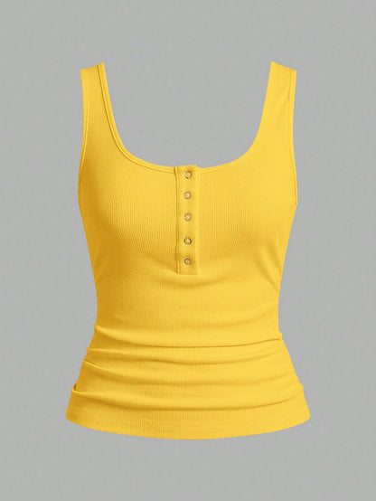 Slaydiva Casual All-Match White Cami Top With Deep U-Neck And Racerback, Yellow