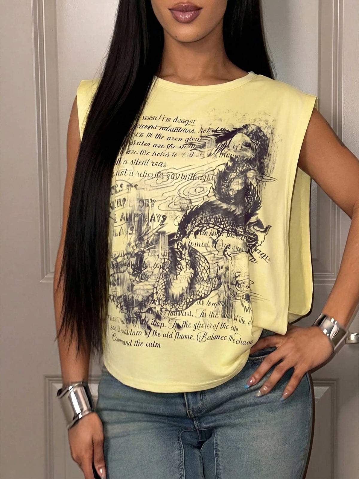 Slaydiva Women's Yellow Summer Casual Streetwear City Break Tank Top,Retro English Dragon Totem Print Sleeveless Round Neck Large Cutout Y2K Vest Tops