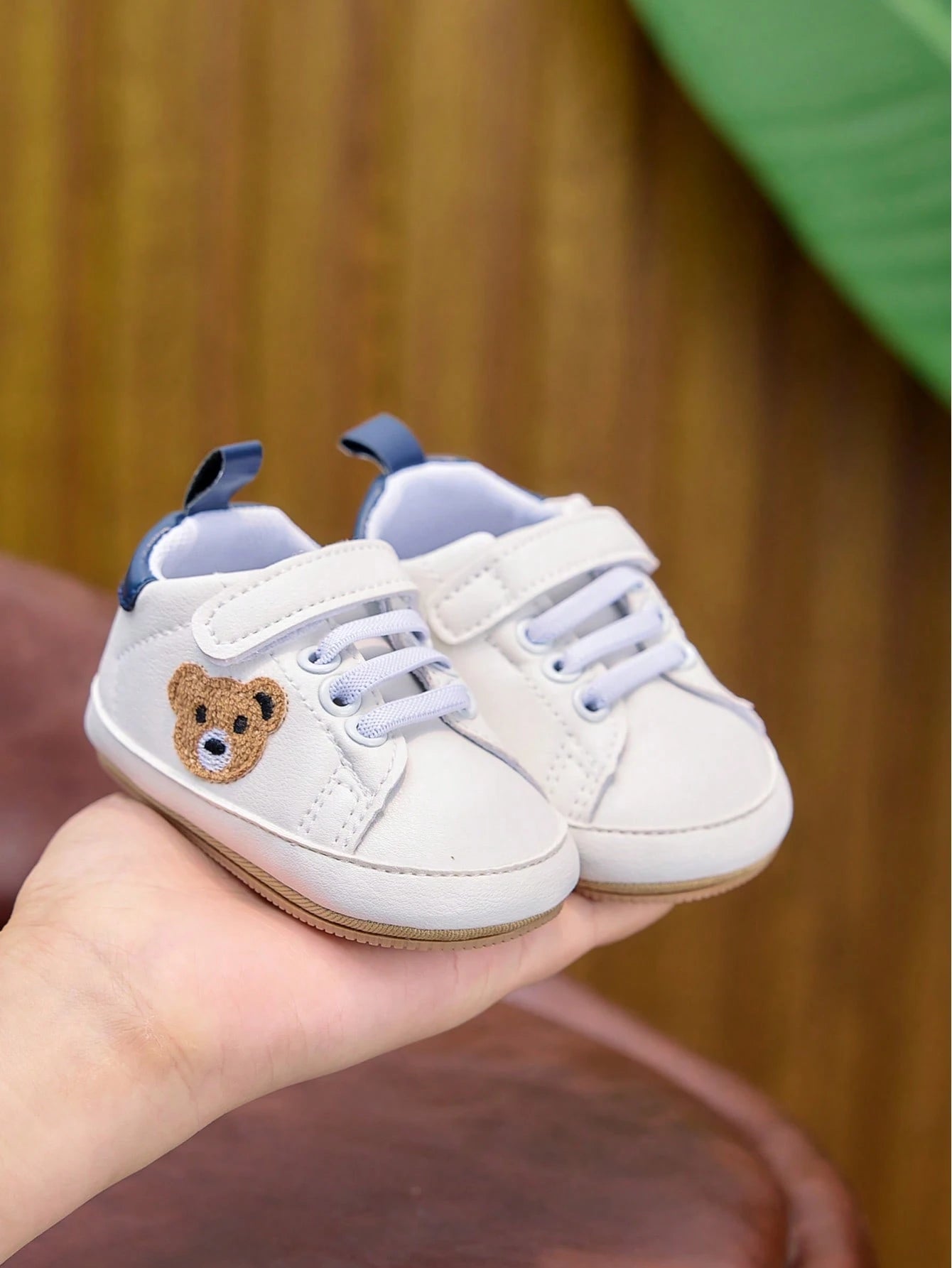 Soft Bottom Casual Infant Sports Shoes, Hook And Loop Closure, Toddler Shoes For 0-1 Year Old Boys & Girls, Suitable For Spring, Summer, Autumn, Winter, 0-6-12 Months, Soft Newborn Little White Shoes