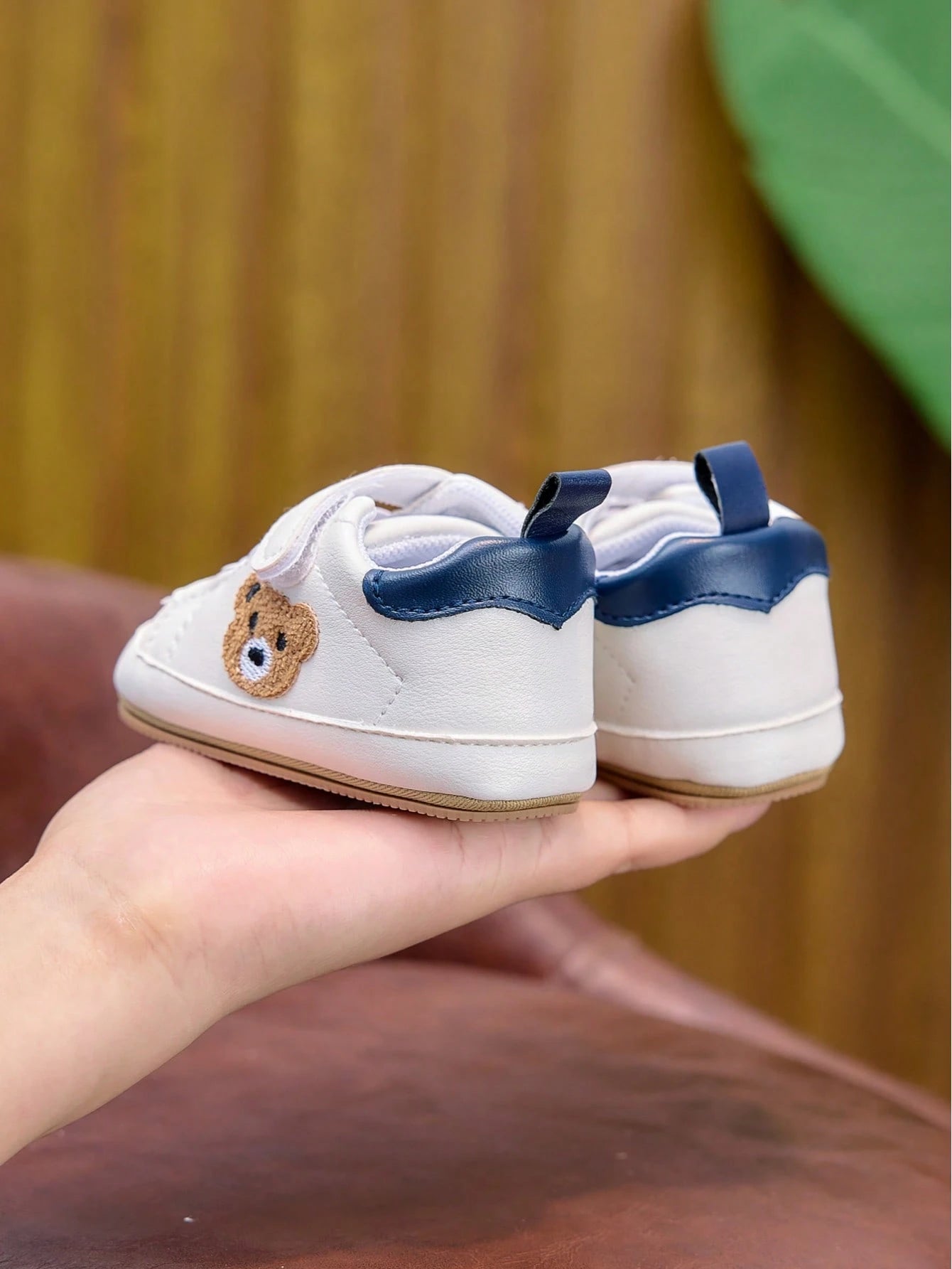 Soft Bottom Casual Infant Sports Shoes, Hook And Loop Closure, Toddler Shoes For 0-1 Year Old Boys & Girls, Suitable For Spring, Summer, Autumn, Winter, 0-6-12 Months, Soft Newborn Little White Shoes