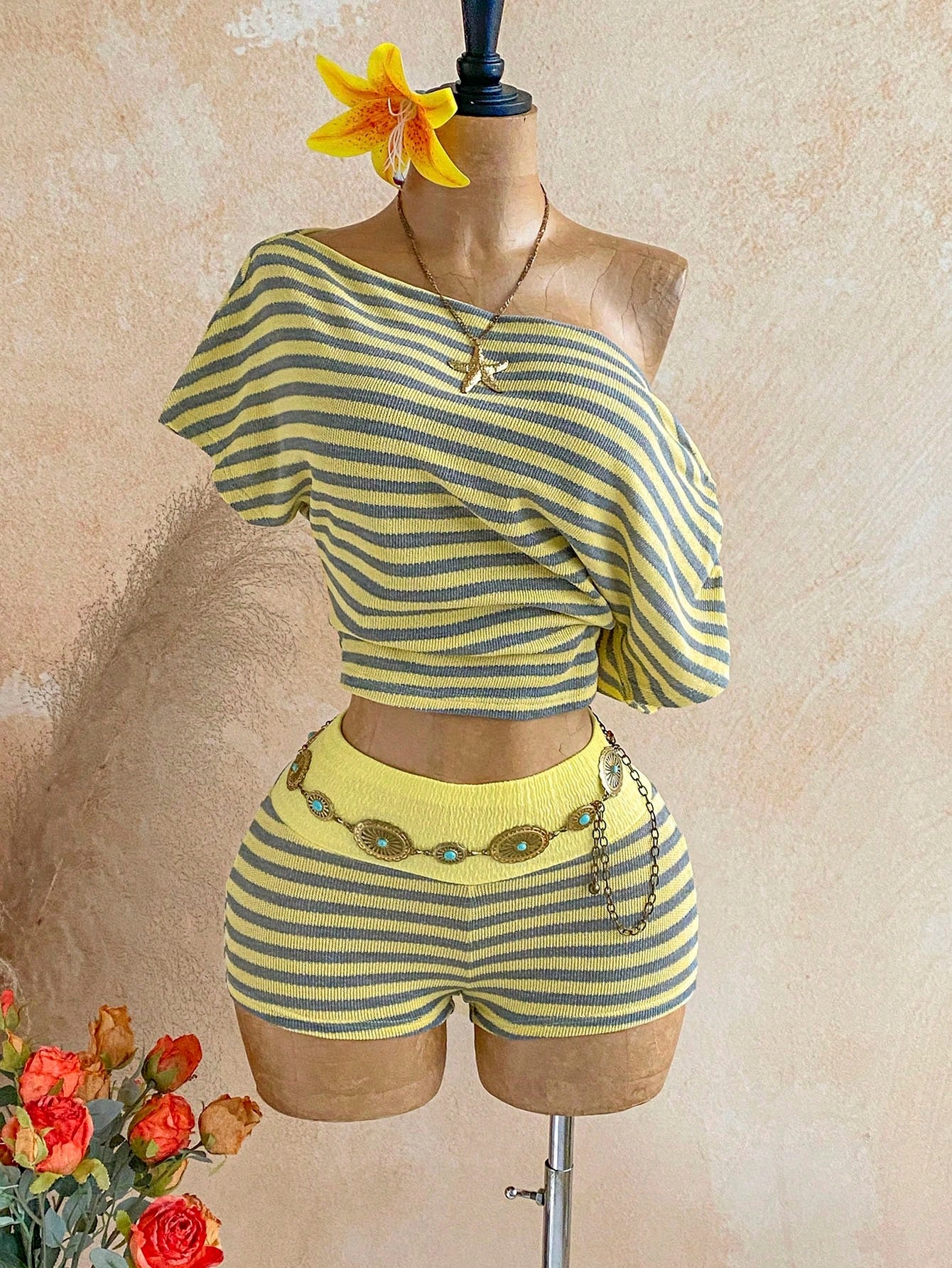 Soleia Women's Casual Tropical Mustard Yellow Asymmetric Collar Batwing Sleeve Top And Shorts 2 Pieces Set, Vacation Outfits Summer Beach