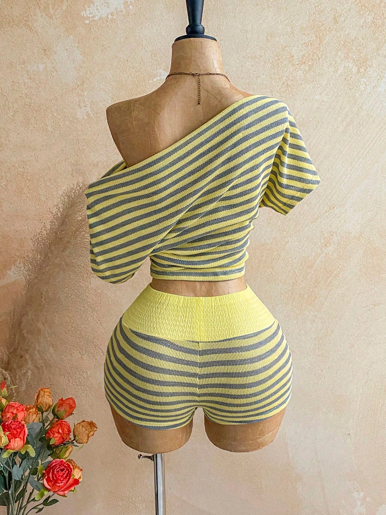 Soleia Women's Casual Tropical Mustard Yellow Asymmetric Collar Batwing Sleeve Top And Shorts 2 Pieces Set, Vacation Outfits Summer Beach