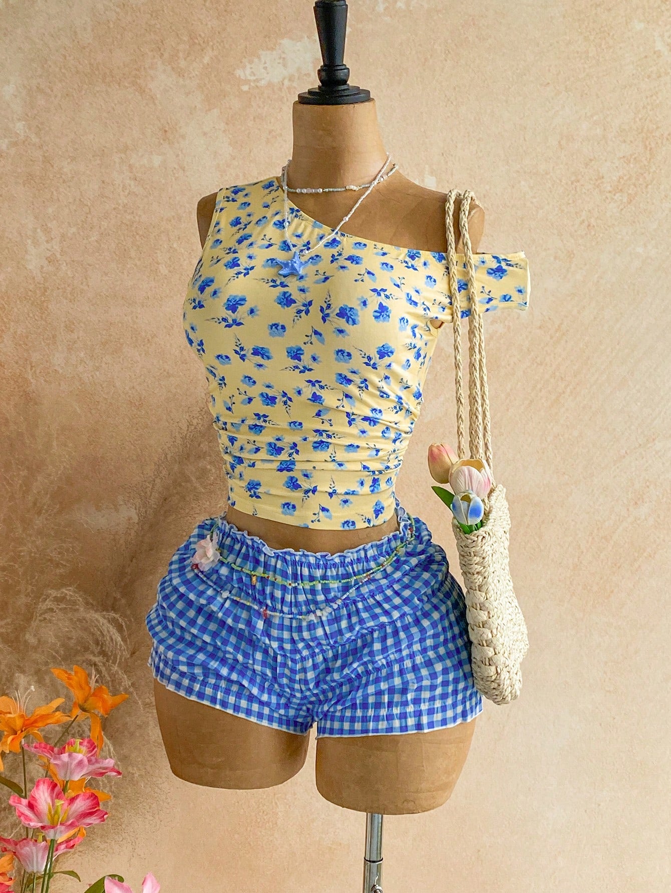 Soleia Women's Printed Asymmetrical Shoulder Top Plaid Shorts 2 Pieces Set Holiday Beach Vacation Blue Floral Blue And White Summer Cute Tropical