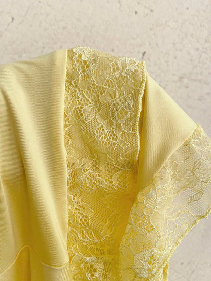 Soleia Women's Solid Color Contrast Lace Asymmetric Hem Camisole Yellow Tops For Women Elegant