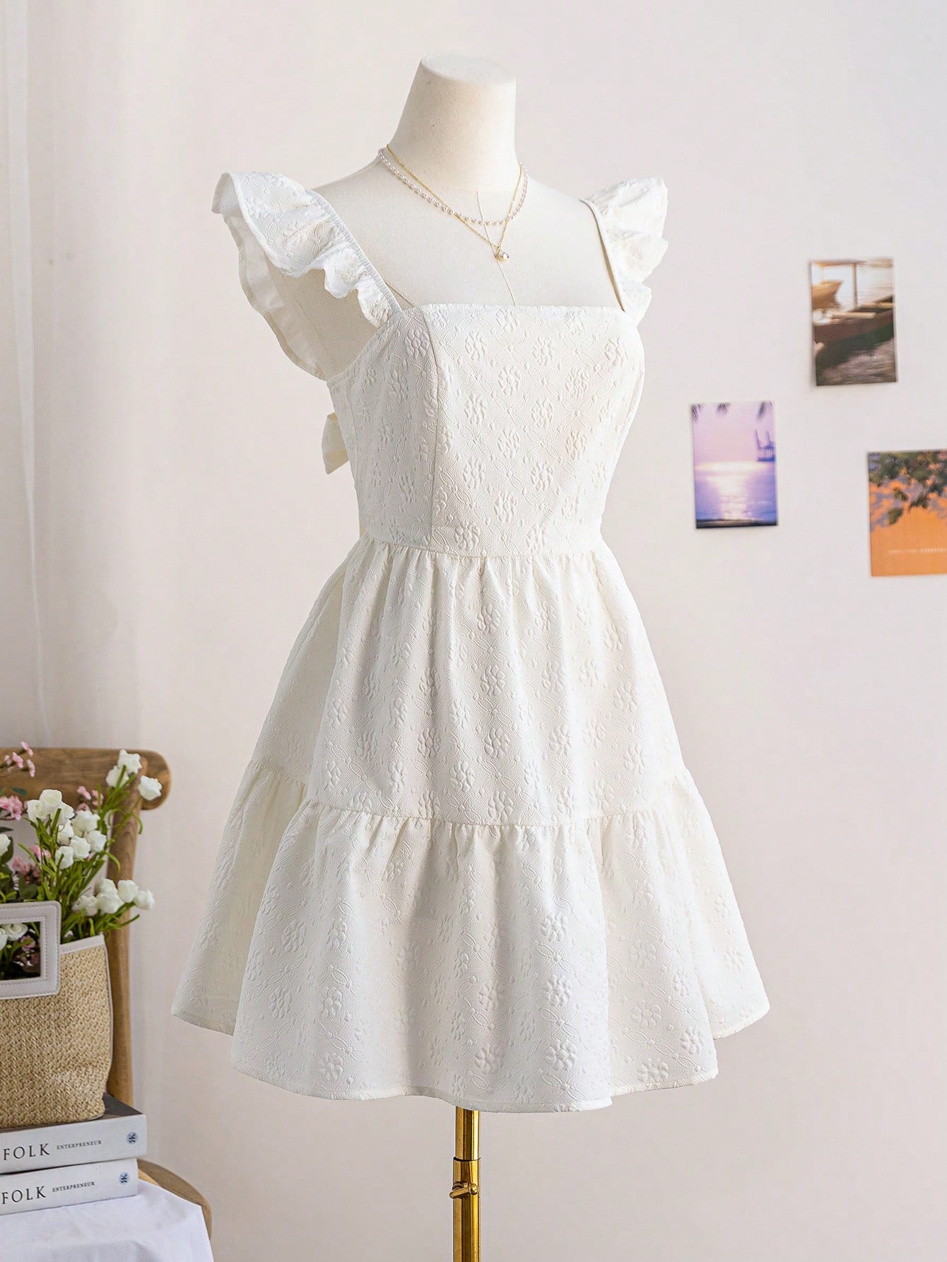Soleia Women's White Elegant Floral Jacquard Summer Mini Dress With Cap Sleeve,Open Back,Bowknot Design For Tea Party,Vacation,Graduation,Backless Dress