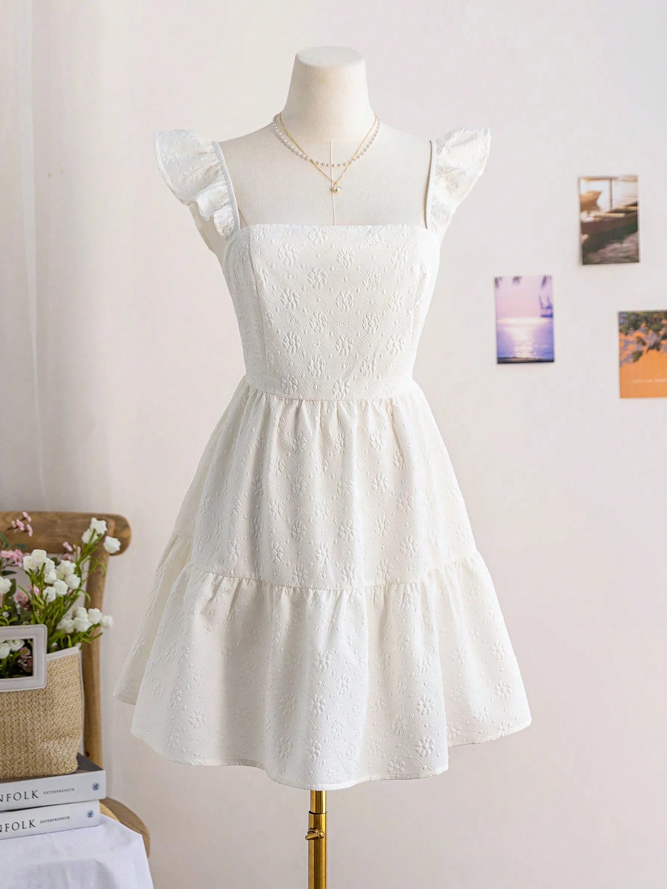 Soleia Women's White Elegant Floral Jacquard Summer Mini Dress With Cap Sleeve,Open Back,Bowknot Design For Tea Party,Vacation,Graduation,Backless Dress