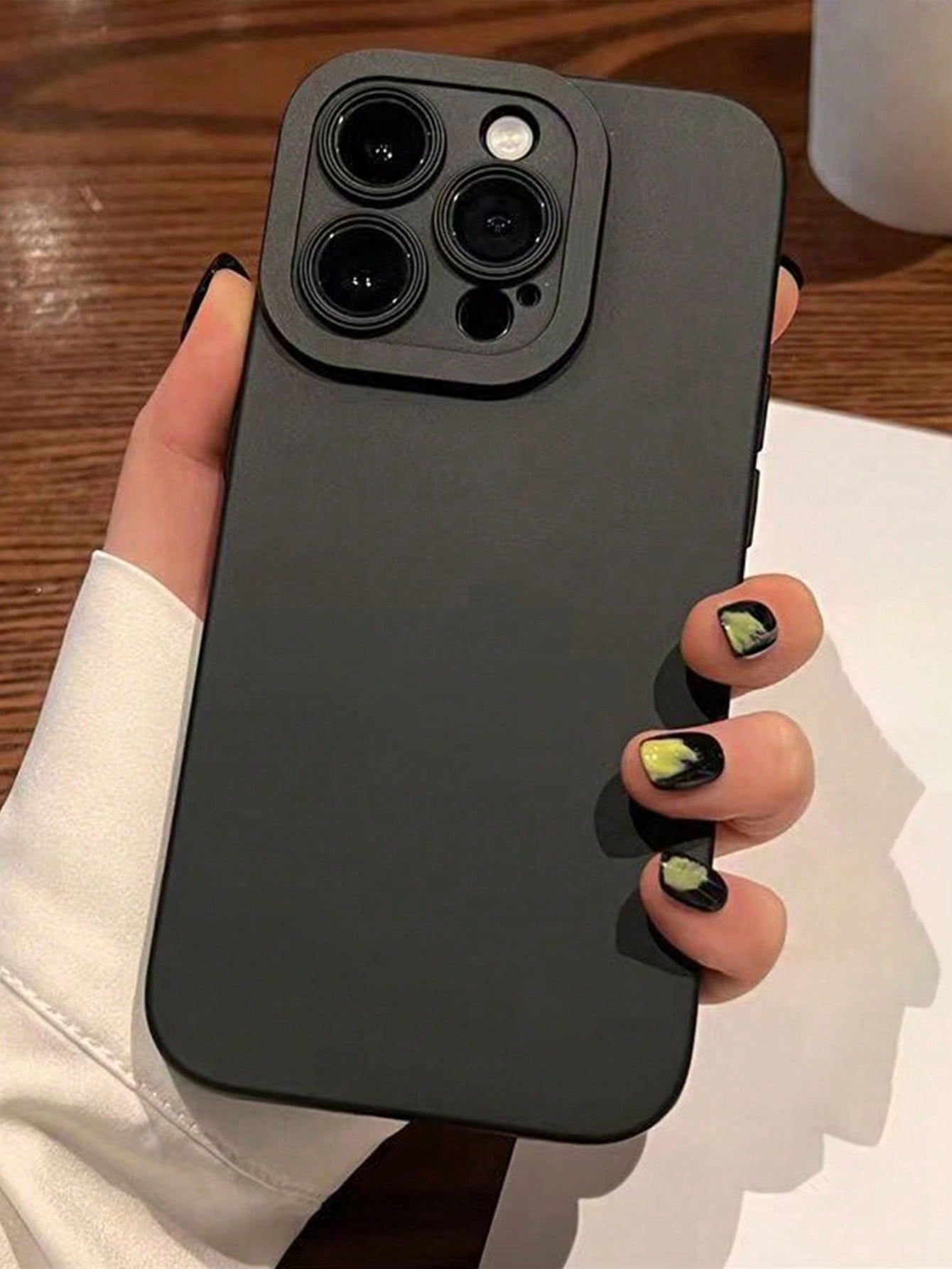 Solid Color Silicone Shockproof 1pc Angel Eye Full Coverage Shock-Resistant Silicone Phone Case Compatible With IPhone 16/15 Pro Max/14/13/11, Compatible With Galaxy, Compatible With Vivo, Compatible