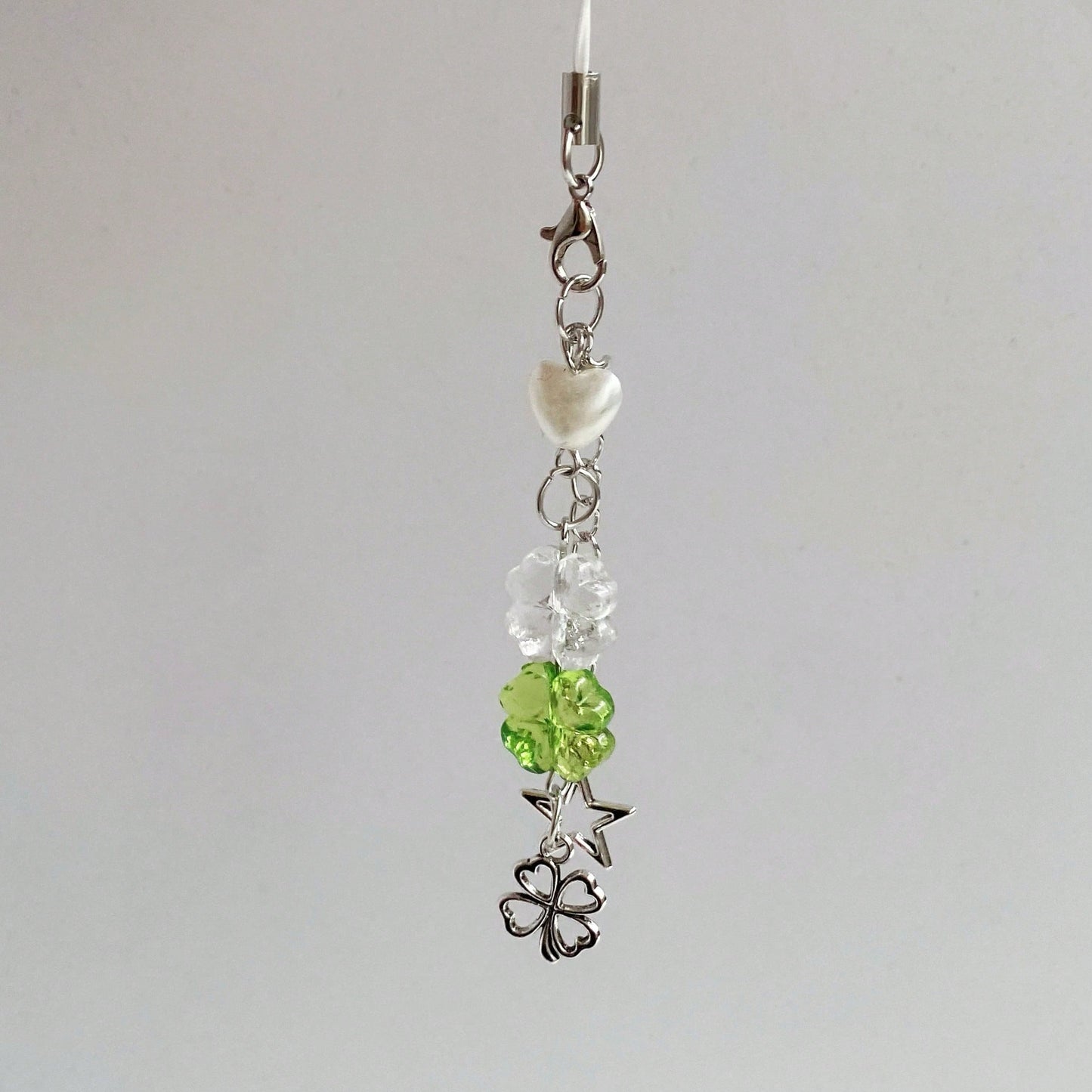 Spring New Y2K Chic Transparent Green Acrylic Clover, Metal Clover, Beaded Heart, Pentagram Chain, Phone Strap/Charm, Creative Design Gifts For Mother, Family, Friends, Birthday, Holiday Phone Charm