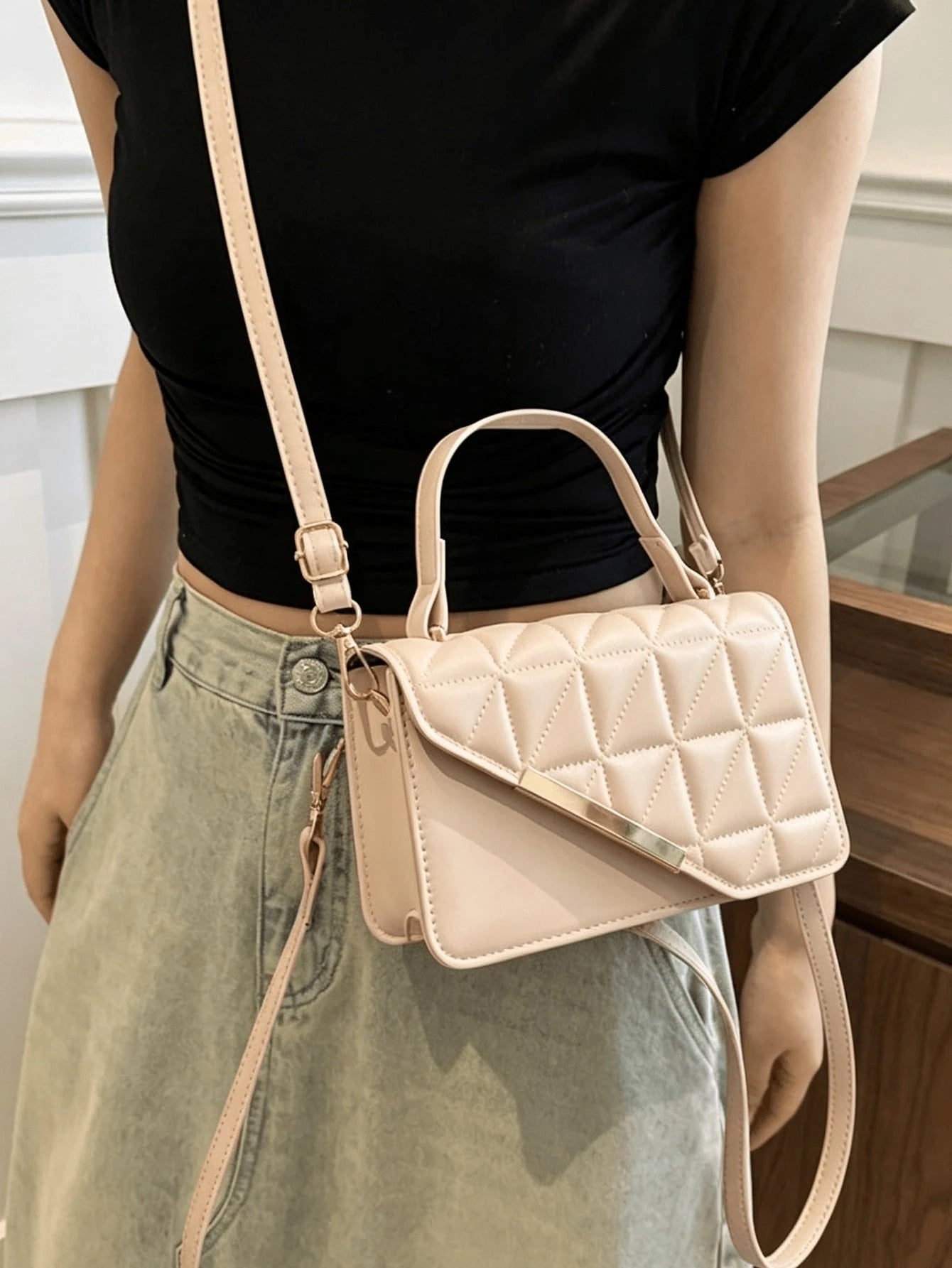 Square Crossbody Bag, Diamond Pattern Stitching And Thread Decoration, Sturdy Design Shoulder Bag, Wandering And Weekend Handbag