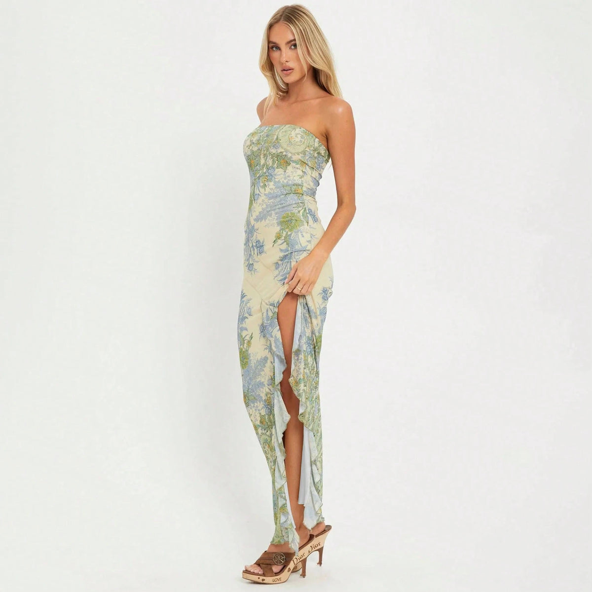 Strapless Floral Maxi Dress, Romantic Boho, Bodycon Floor Length Fit, Beach Wedding & Cocktail Night, Allover Vintage Floral Print Side Ruffle High Th