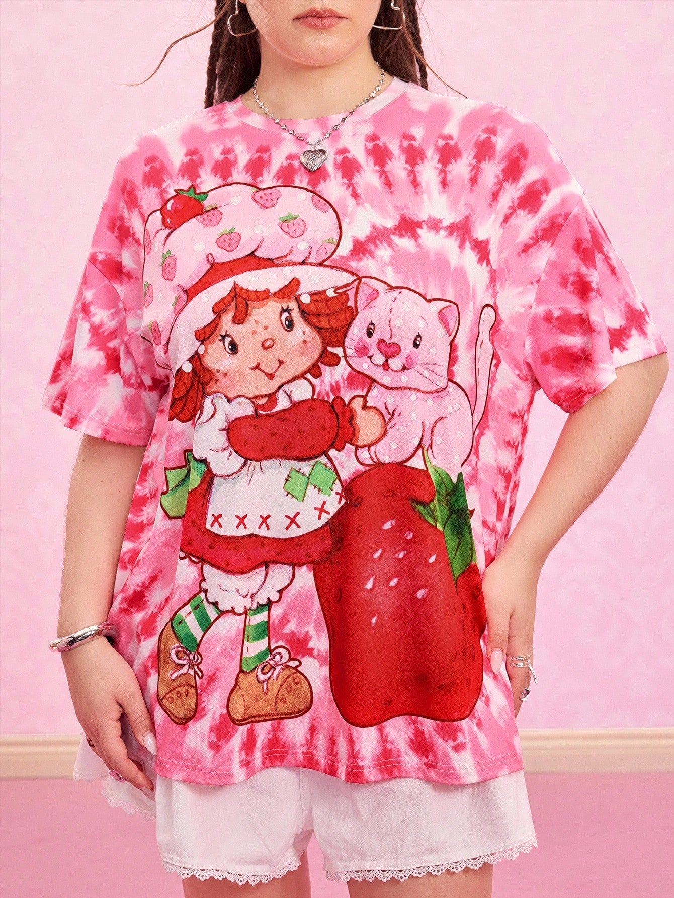 Strawberry Shortcake X Plus Size Casual Tie-Dye Cartoon Graphic Short Sleeve T-Shirt, Summer Pink Tie-Dye Shirt Strawberry Shirt Women Kawaii Shirt Strawberry Shirt Fall Clothes For Women Pink T