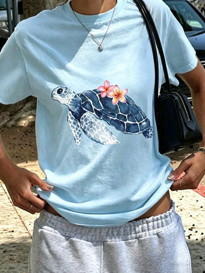 Summer New Minimalist Fashion Ins Sea Turtle Print Casual Round Neck Short Sleeve T-Shirt, Versatile Stylish Women Top Vacation