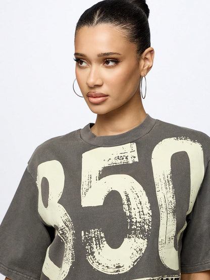 SUMWON WOMEN Oversized Urban Street Style Graphic T Shirt With Number Print Statement Tee Distressed Vintage Washed Cool Design Festival Concert Casual Wear