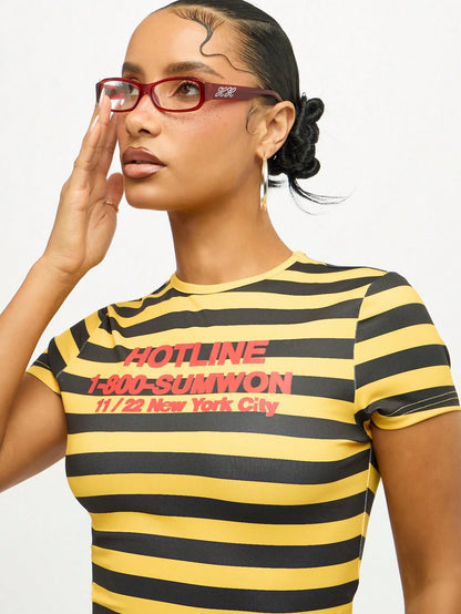 SUMWON WOMEN Retro Style Striped Crop T-Shirt With Hotline Text Print New York City Statement Fitted Short Sleeve Top Y2K Fashion Streetwear