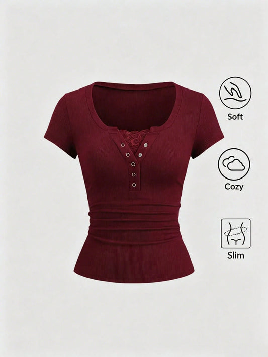 Sweetra Streetwear Women's Half-Open Sleeve Eyelet Decor Lace 2 In 1 Short Sleeve Solid Color T-Shirt