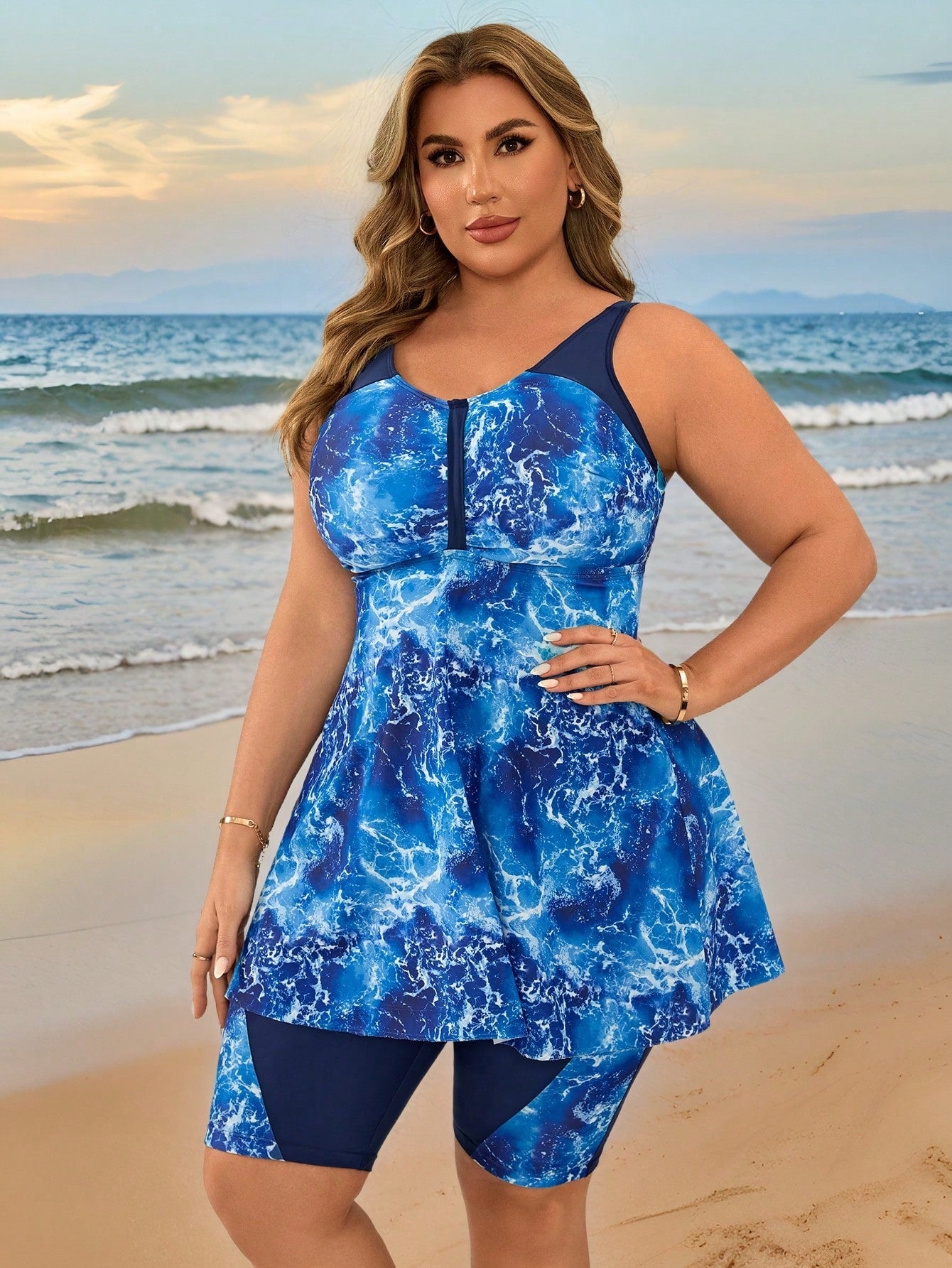 Swim Lushoire Plus Size Women Blue & White Tie Dye Print Tankini Swimwear Set, Beach Holiday For Summer Beach Vacation