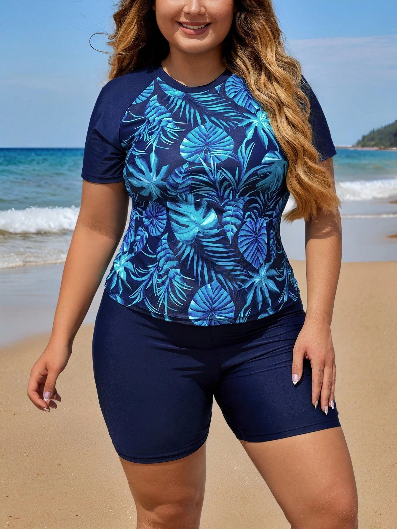 Swim Lushoire Plus Size Women Summer Beach Contrast Tropical Print Rashguard Set For Beach Vacation