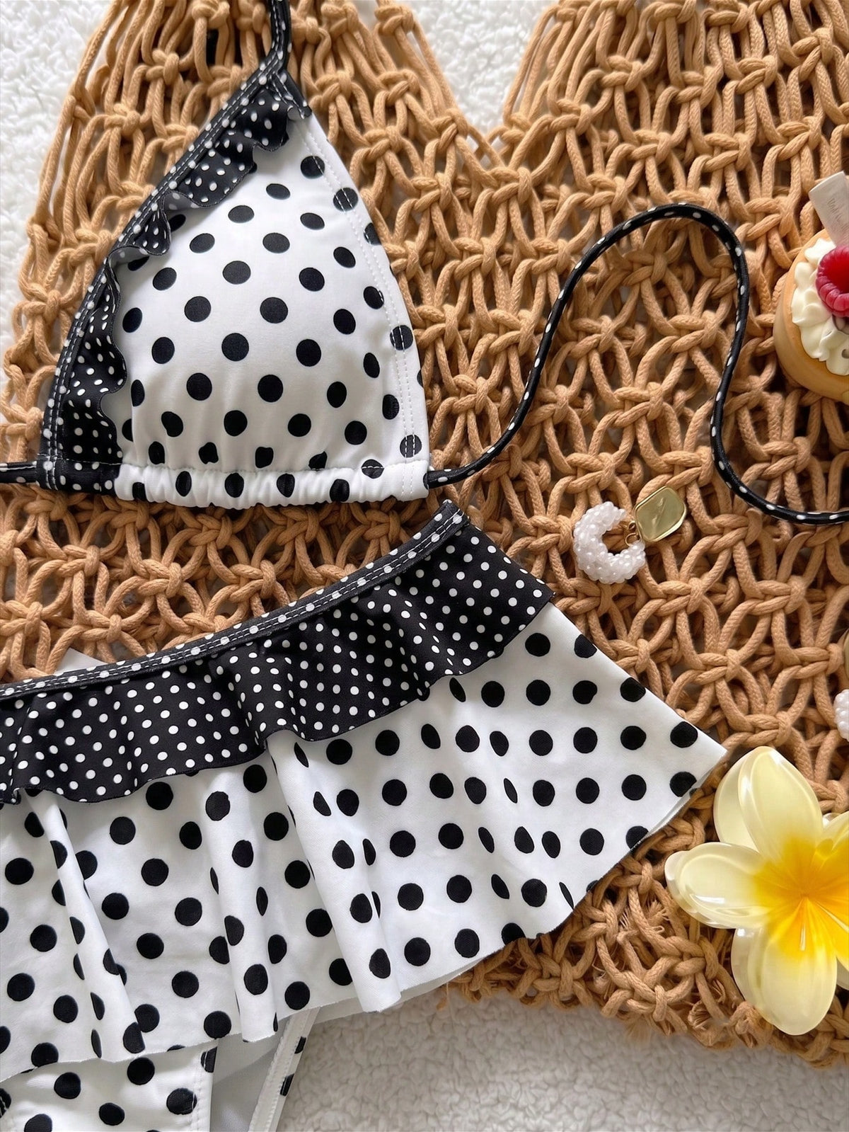 Swim Mod New Spring/Summer Beach Pool Party Vacation Fashion Sexy Casual Polka Dot Print Colorblock Ruffle Tie Halter Neck 2-Piece Bikini Set Split Swimsuit For Women