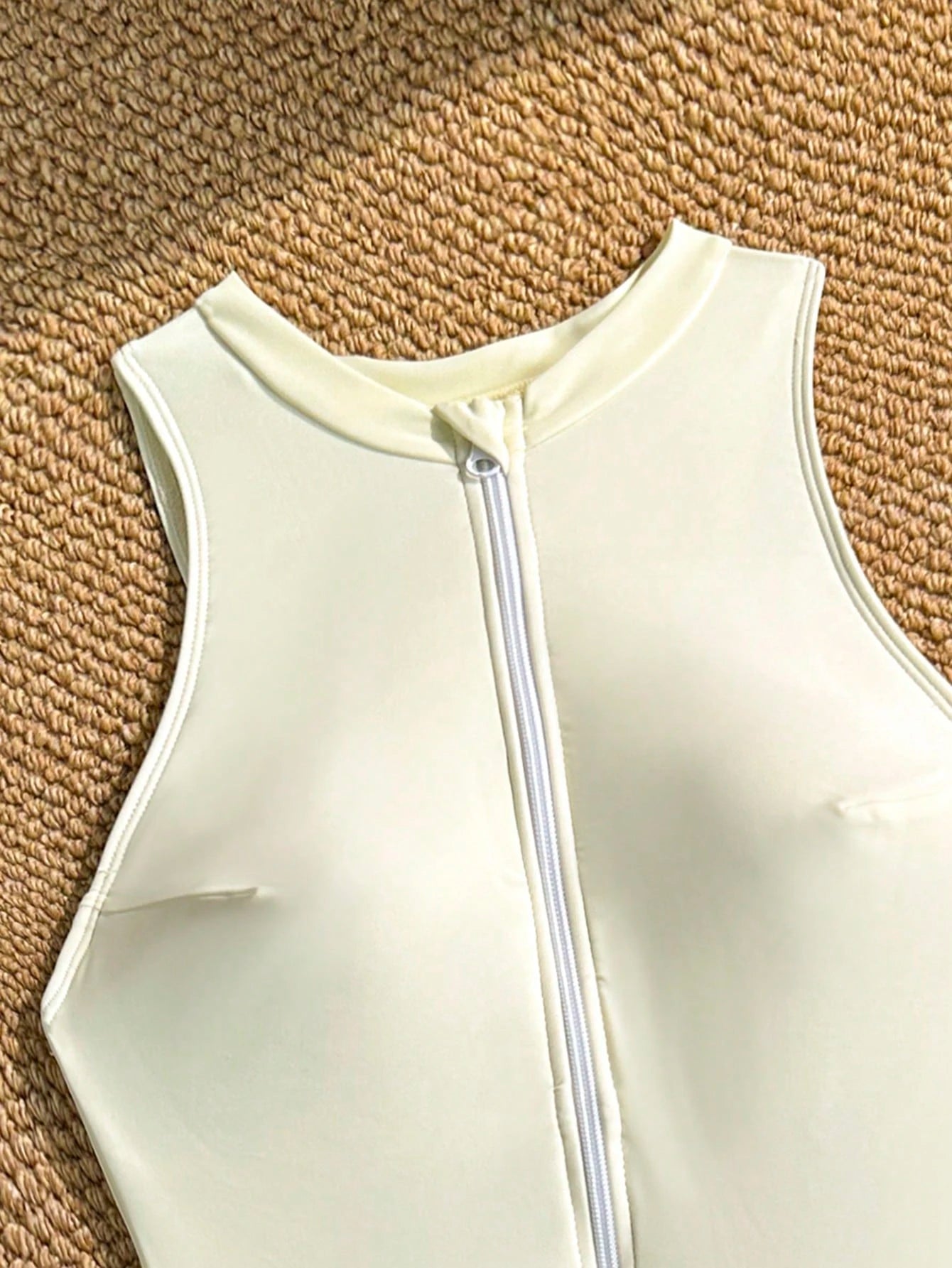 Swim SPRTY New Solid Color Zipper Sleeveless Boyshort One-Piece Swimsuit, Sports Style