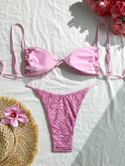 Swim Vcay 2pcs Set Summer Beach Vacation Textured Fabric Spaghetti Strap Gold Decor Strapless Bra Top And Bikini Swimwear Set For Women