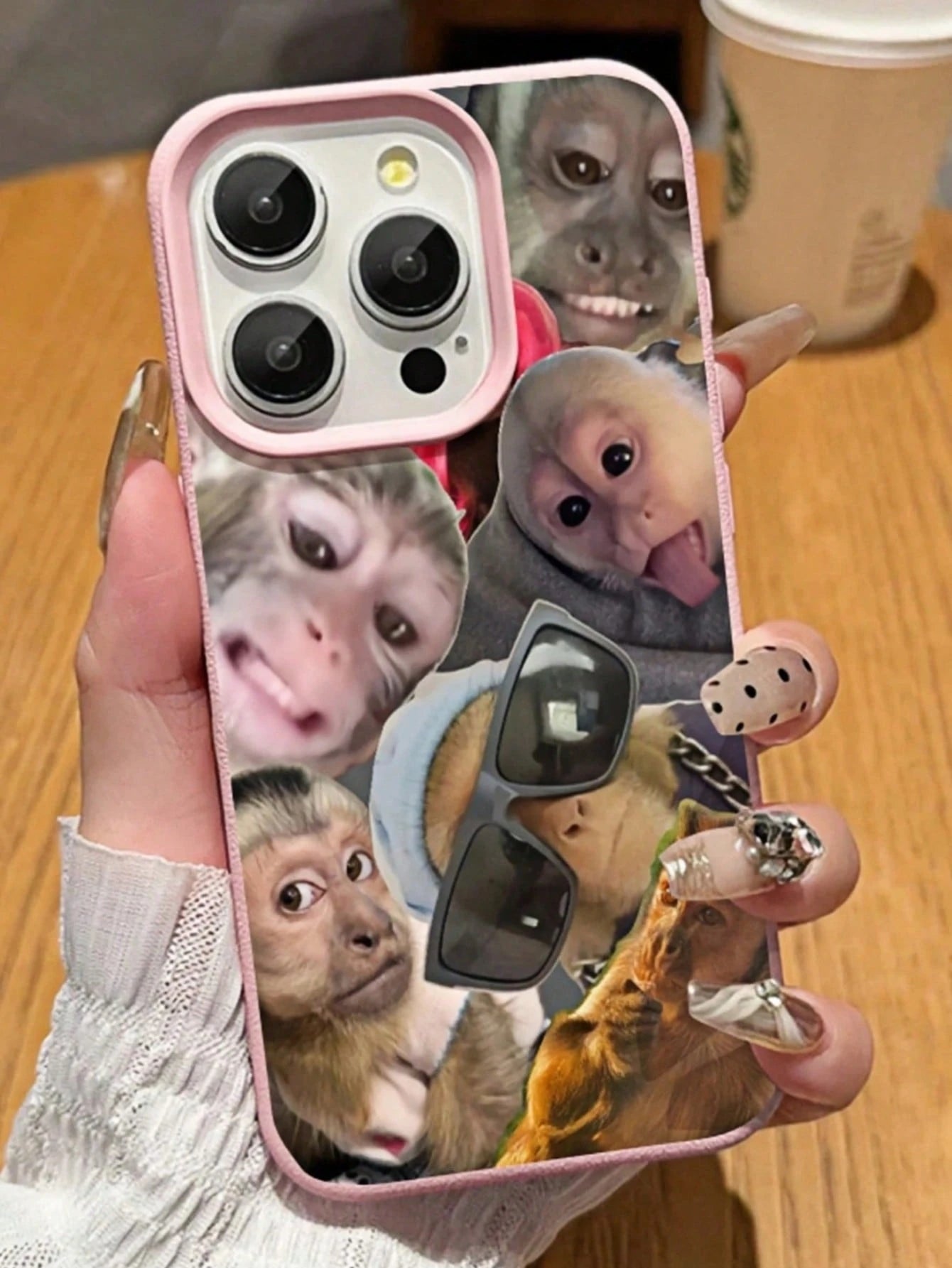 TPU Ugly-Cute Funny Fashion Phone Case 1pc Monkey Graphic Pattern Matte Textured Thick Shockproof TPU Phone Case, Compatible With Iphone 17 16 15 14 13 12 11 Pro Max/Plus/7/8/Air, Elegant Gift Birthda