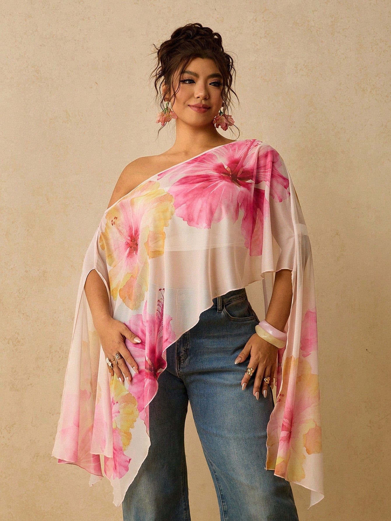 Travachic Plus Size Asymmetrical Collar Batwing Sleeve White Botanical Print Shirt Vacation Autumn Summer Tropical Kawaii Streetwear Beach Printed Top Beach