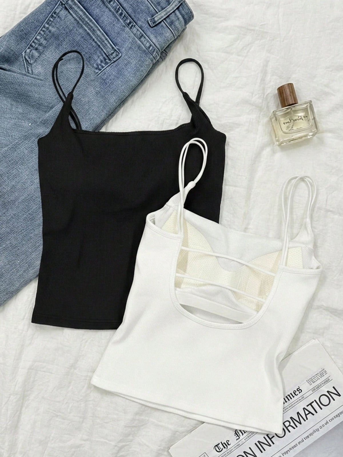 Tseoso 2 Packs Camisole Tops With Built-In Padded Bra,Black And White Ribbed Tank Top,Summer Basic Everyday Versatile Comfortable Stylish Cami For Women