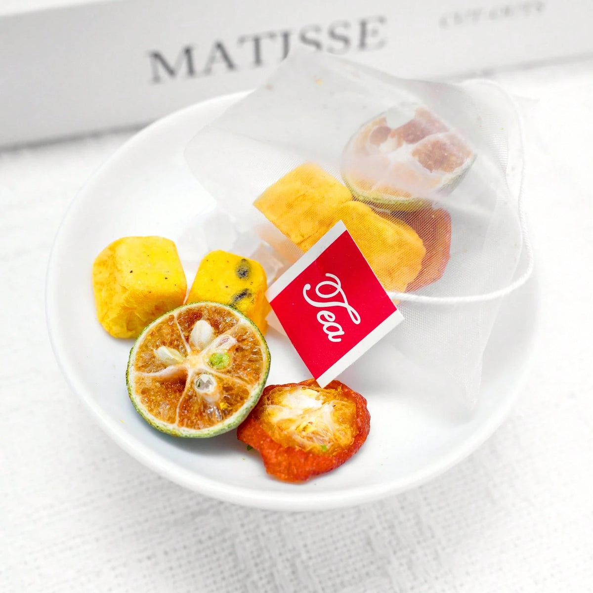 ULTHMOK Green Orange, Kumquat And Passion Fruit Tea, 7.05 Oz (5g * 40 Bags) Mixed Fruit Tea, Sweet And Sour, Afternoon Tea, Caffeine-Free.