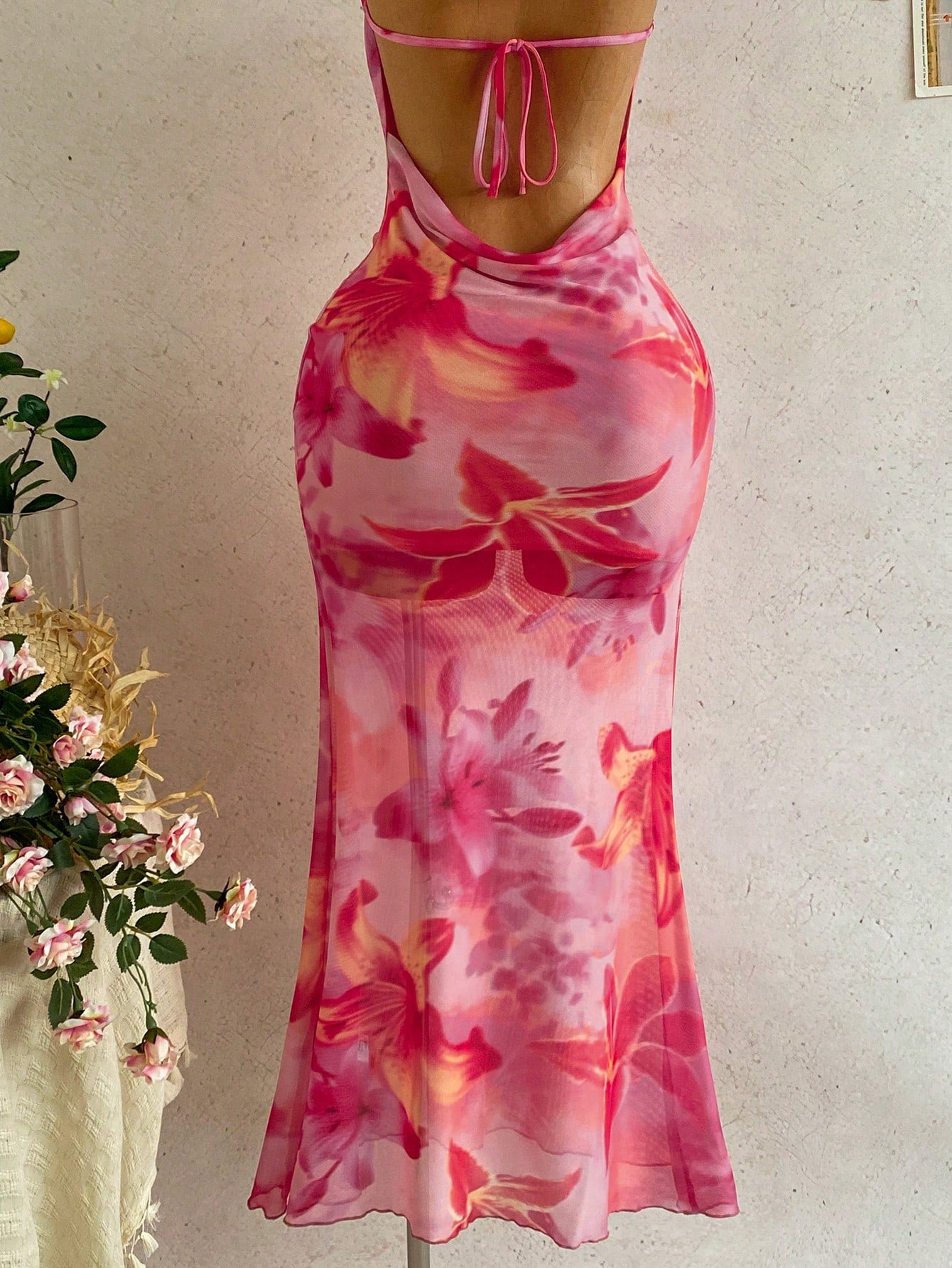 Ure Wave Women Halter Tie-Up Patchwork Cup Metallic Floral Plunging Dress,Boho Pink Floral Summer Vacation,Hibiscus Beach Cruise Party Outfit No Chest Padding