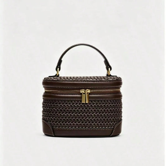 Vacation Style Woven Handbag New Fashion Straw Box Bag Shoulder Casual Pleated Chest Bag Versatile, Beach