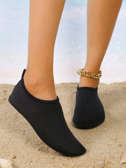 Women Minimalist Slip On Aqua Socks, Sporty Outdoor Water Shoes