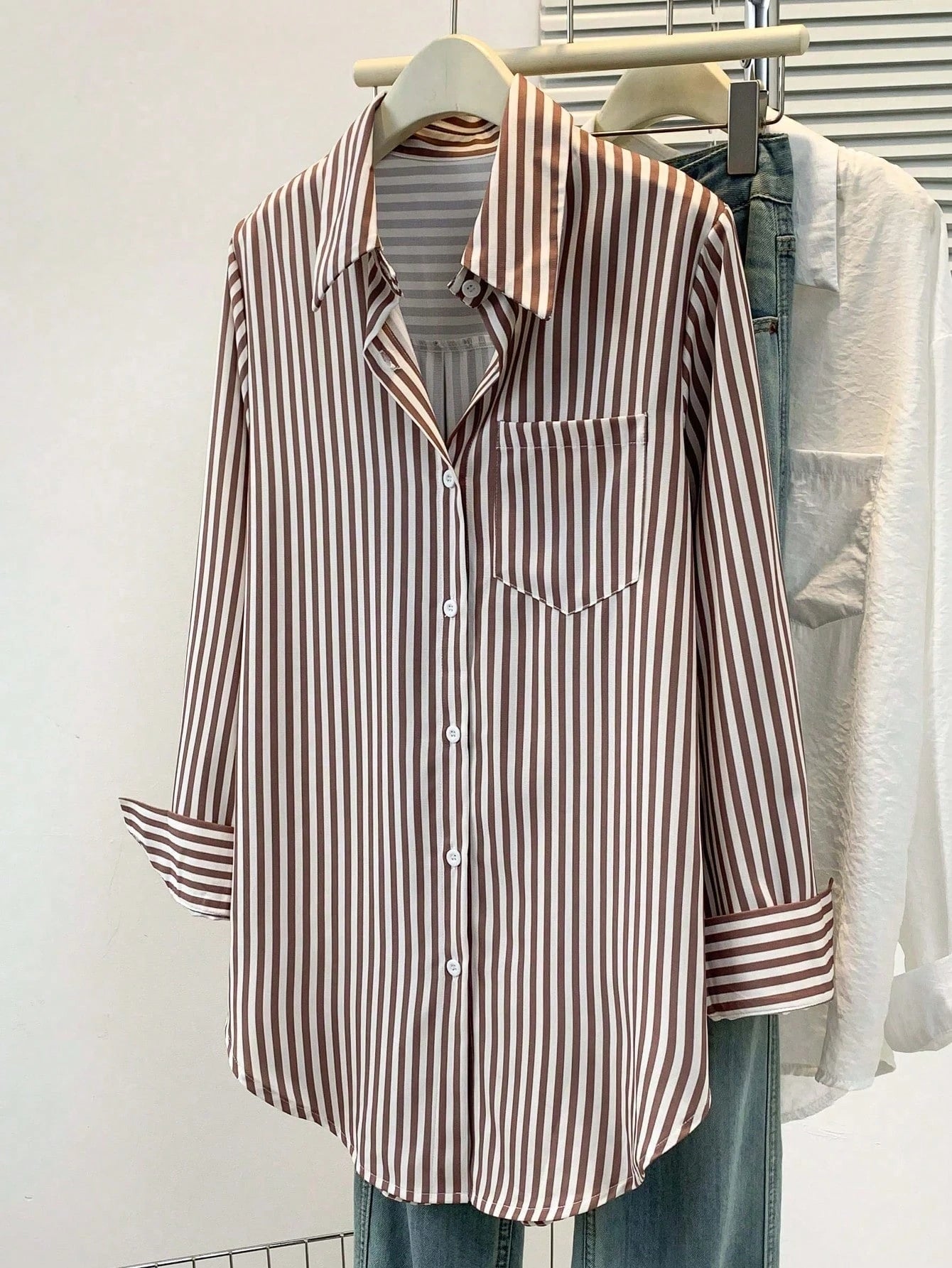 Women's Casual Basic Striped Pointed Collar Long Sleeve Shirt Blouse With Button Pockets, Suitable For Daily Office Wear, Autumn/Winter/Spring