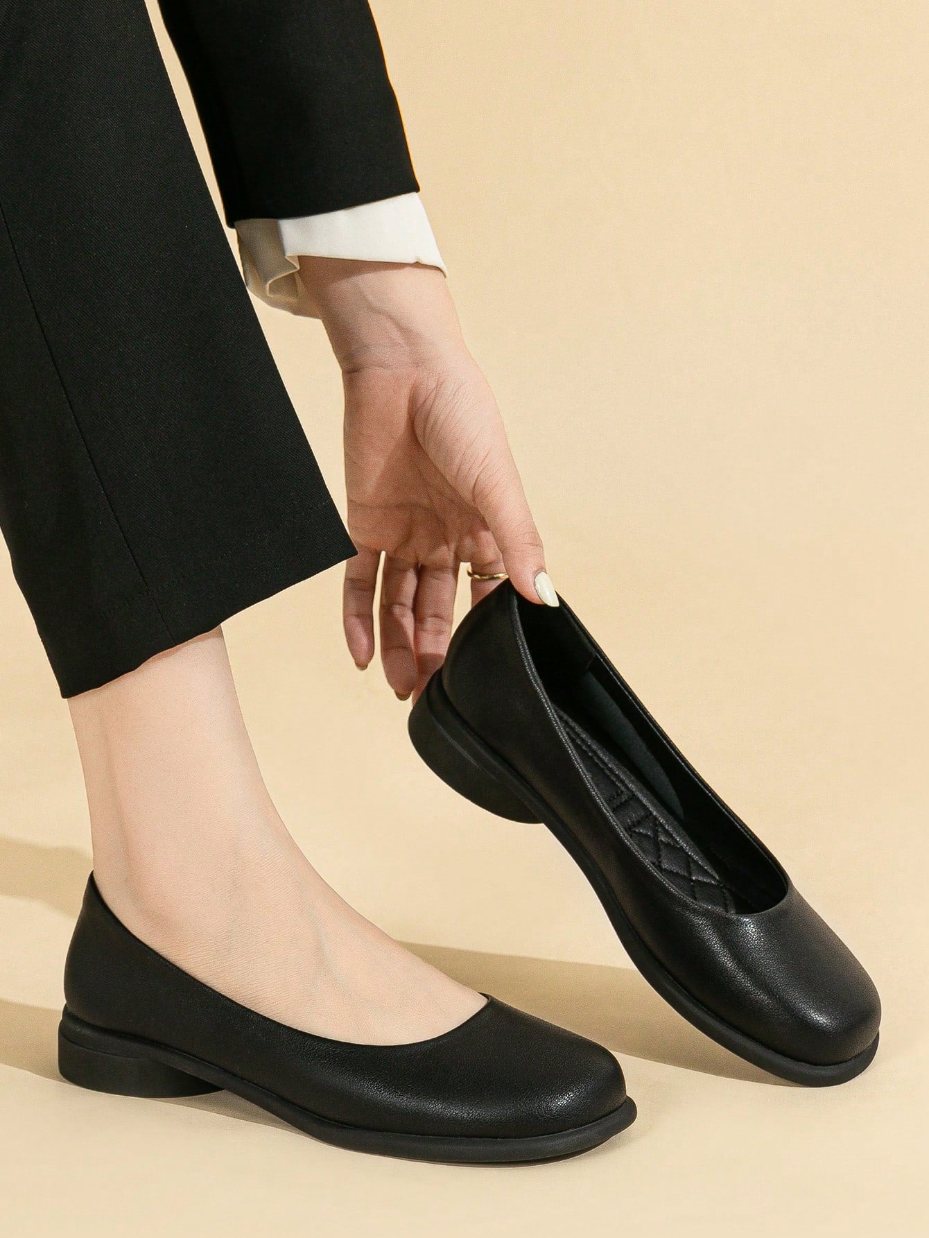 Women's Comfortable Black Flat Slip-On Casual Shoes, Soft & Gentle Office Work Shoes, Breathable Laser Cut Pattern Lightweight Ballet Flats