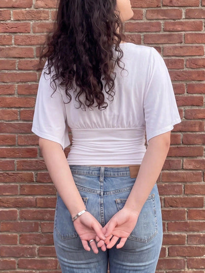 Women's New Fashionable And Elegant White Casual Waist-Cinched T-Shirt, Suitable For Daily Wear, School, Beach, Vacation And Home Summer, Flattering Silhouette