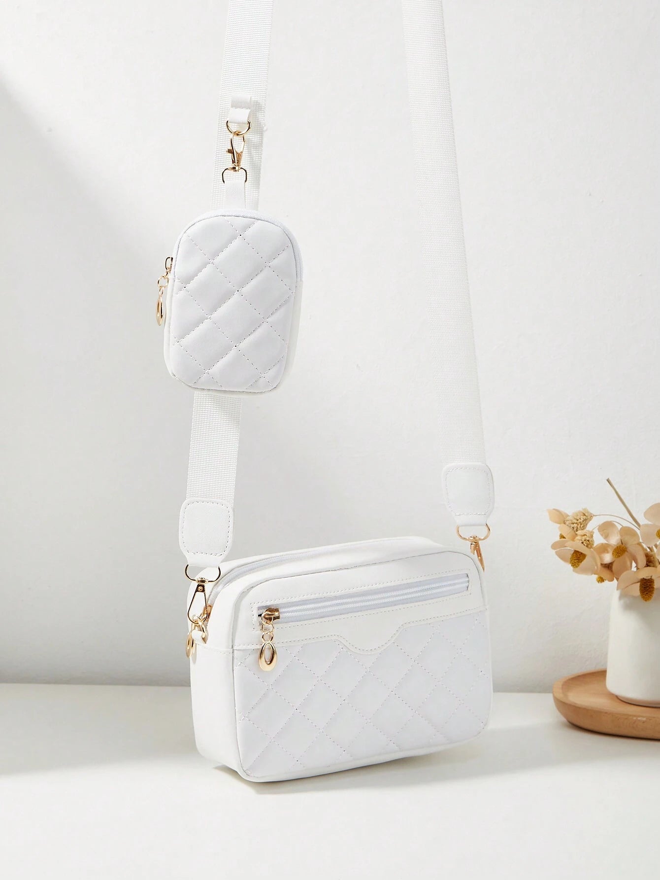 Women's Small Square Shoulder Crossbody Bag, Quilted Diamond-Patterned Purse, Mini Pouch