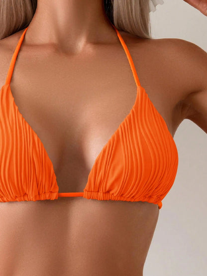 Women's Solid Color Special Wave Texture Fabric Triangle Back Bikini 2 Pieces Set Summer Vacation