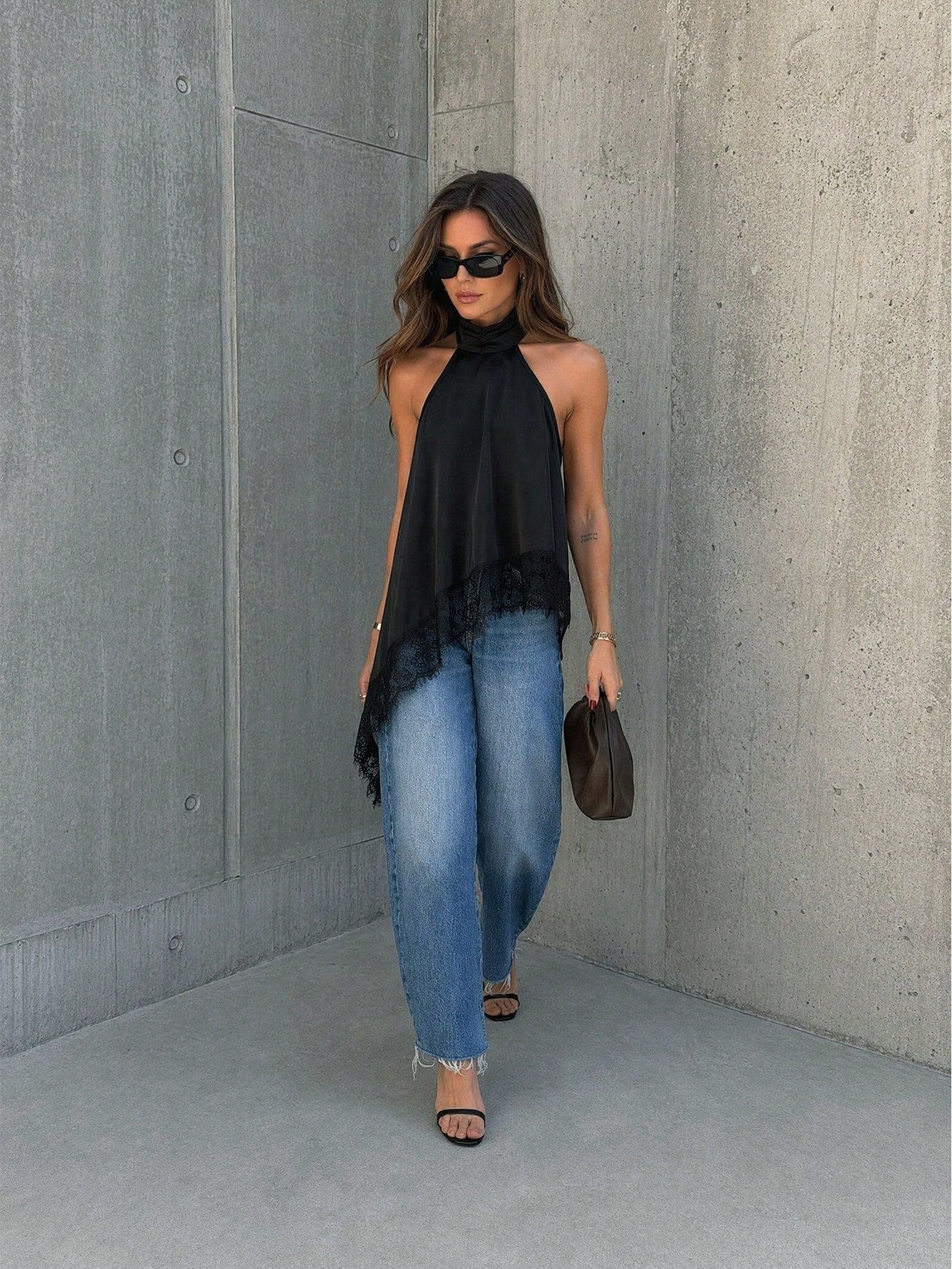 Women's Summer Casual Black Halter Neck Backless Contrast Color Lace Asymmetrical Hem Blouse, Suitable For Party, Vacation, Outing