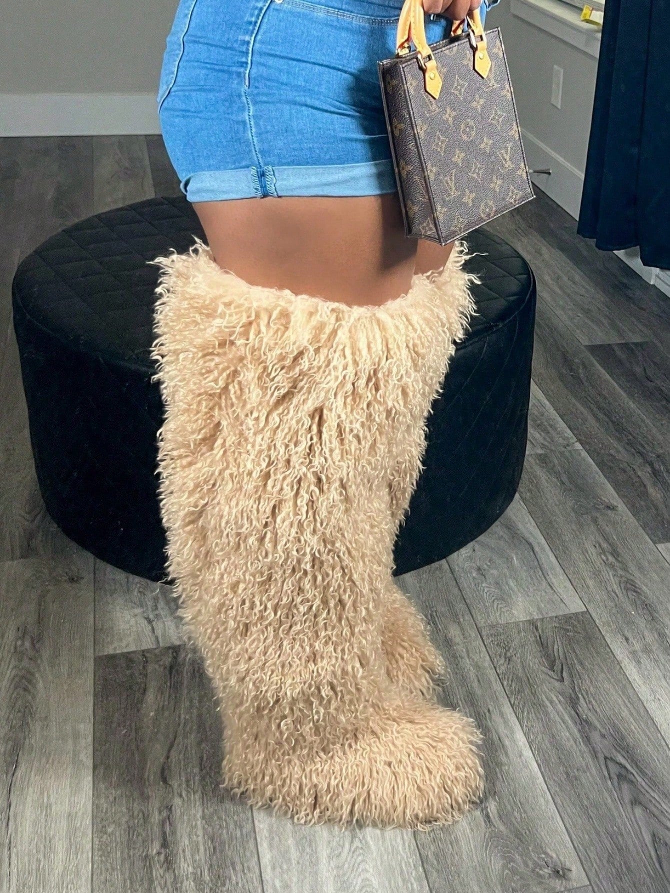 Women's Winter Knee High Boots Pull-On Faux Fur Round Toe Strap Boots For Women Comfy Plush Warm Outdoor Indoor Flat Shoes Punk Party Dressy Furry Fluffy Winter Autumn Fall Boots