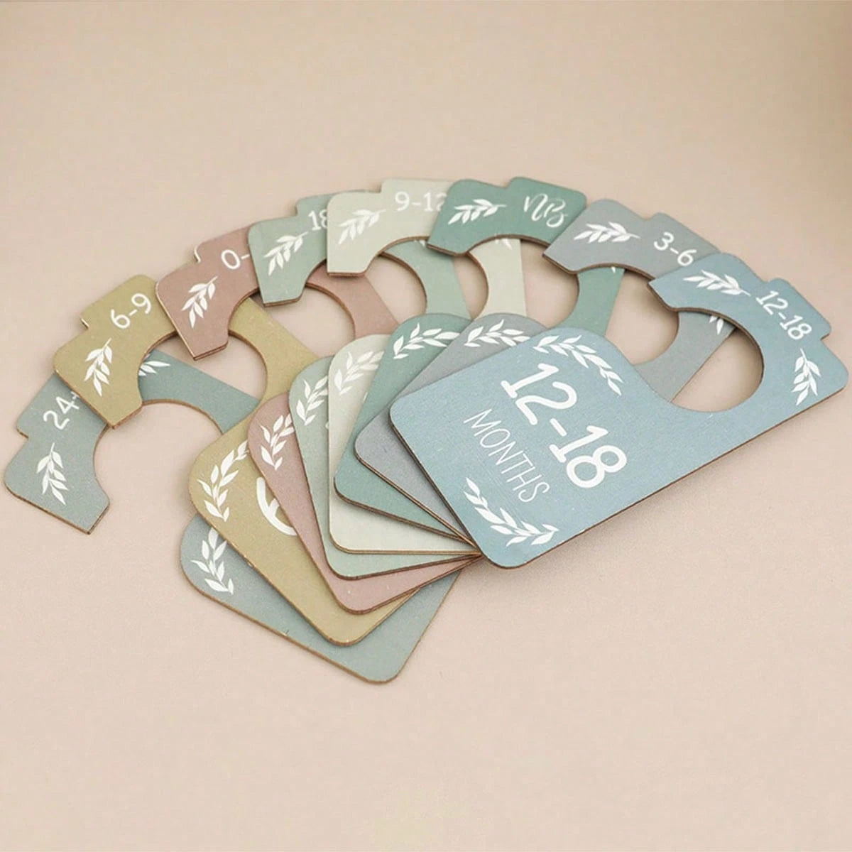 Wooden Baby Wardrobe Divider, Double-Sided Colorful Design, Suitable For Baby Room Decor, Can Separate Different Sizes Of Hangers, Ideal Gift For Christmas, Halloween, Thanksgiving