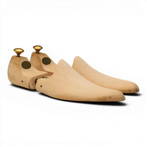Wooden Shoe Trees UK 9