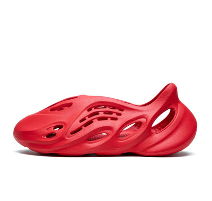 Yeezy Foam RNNR Vermillion