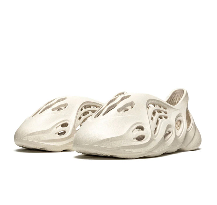 Yeezy Foam RNNR "White"