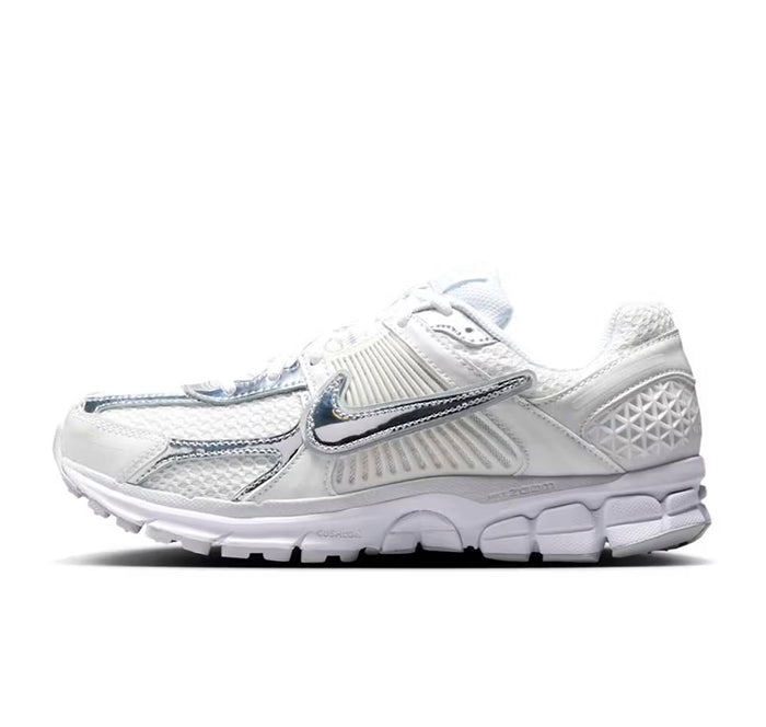Nike Zoom Vomero 5 Chrome Toe