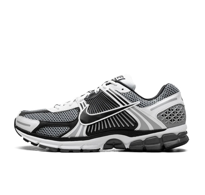 Nike Zoom Vomero 5 Dark Grey Black White