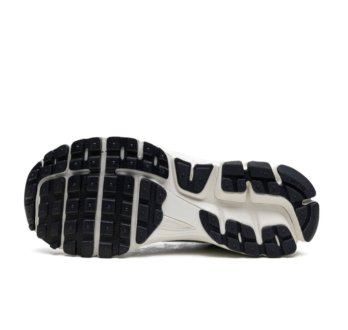 Nike Zoom Vomero 5 Royal Tint Photon Dust