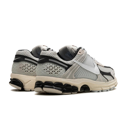 Nike Zoom Vomero 5 Supersonic Light Bone Black