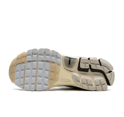 Nike Zoom Vomero 5 Supersonic Light Bone Black
